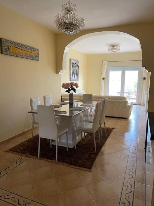 Appartement En Residence + Grande Terrasse Sur Le Toit Saïdia Eksteriør billede